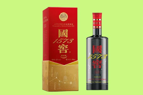 博爱县回收国窖1573.jpg